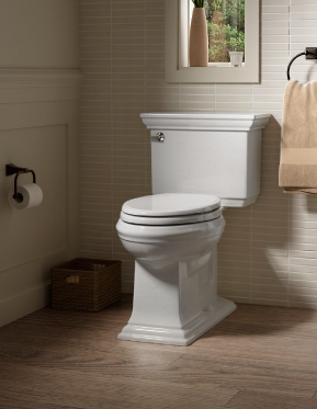 inodoro de dos piezas con diseno clásico